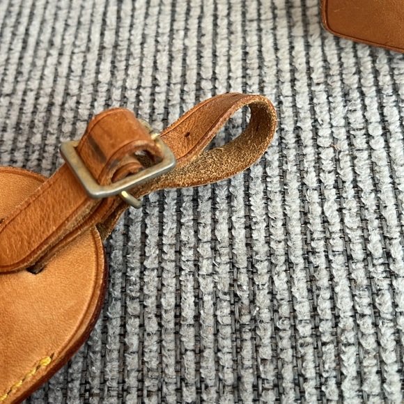 Louis Vuitton luggage tag and poignet set - Picture 6 of 14